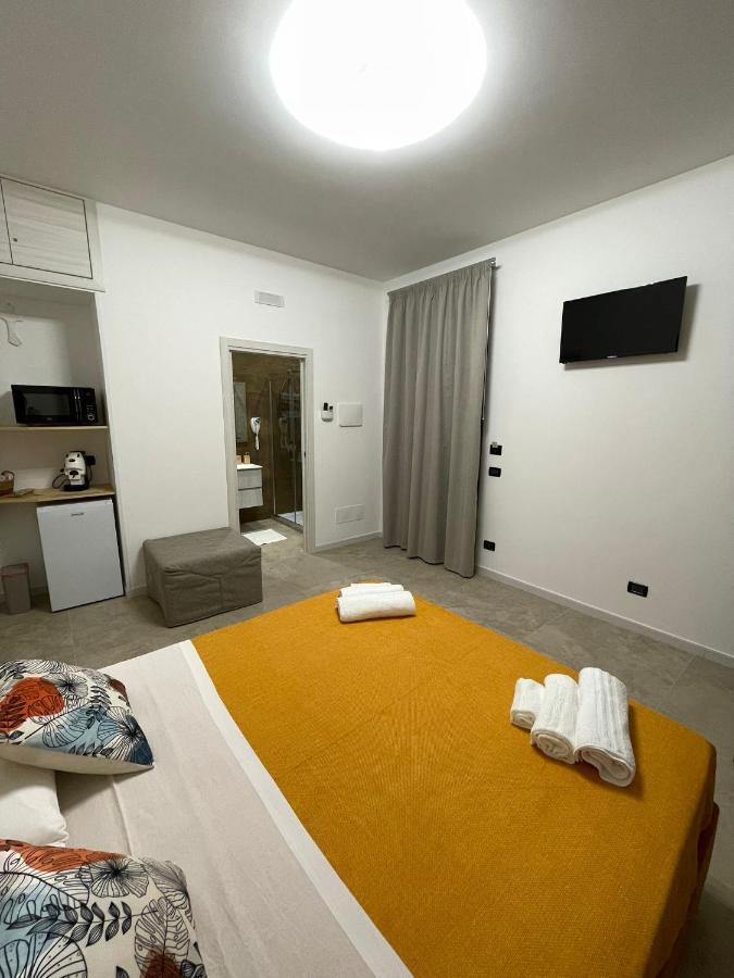 Fiori Di Quercia Bed & Breakfast Carini Bagian luar foto